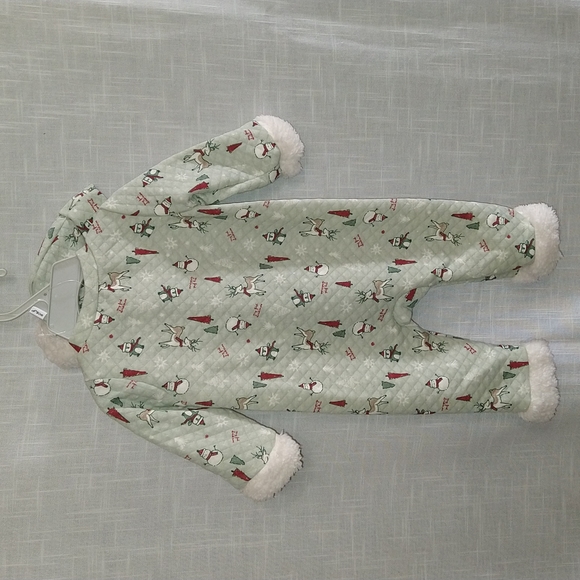 Chistmas baby jumpsuit quilted long sleeve coverall set size 0 to 3 mon… - Picture 4 of 14